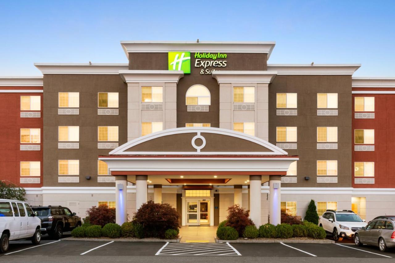 Holiday Inn Express & Suites Klamath Falls Central By Ihg Dış mekan fotoğraf