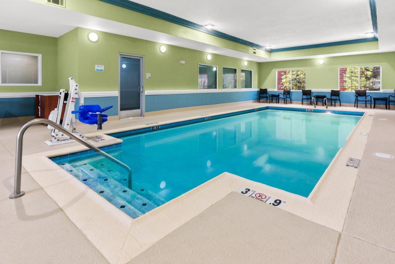 Holiday Inn Express & Suites Klamath Falls Central By Ihg Dış mekan fotoğraf