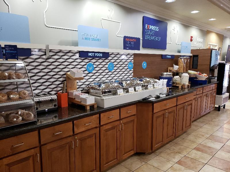 Holiday Inn Express & Suites Klamath Falls Central By Ihg Dış mekan fotoğraf