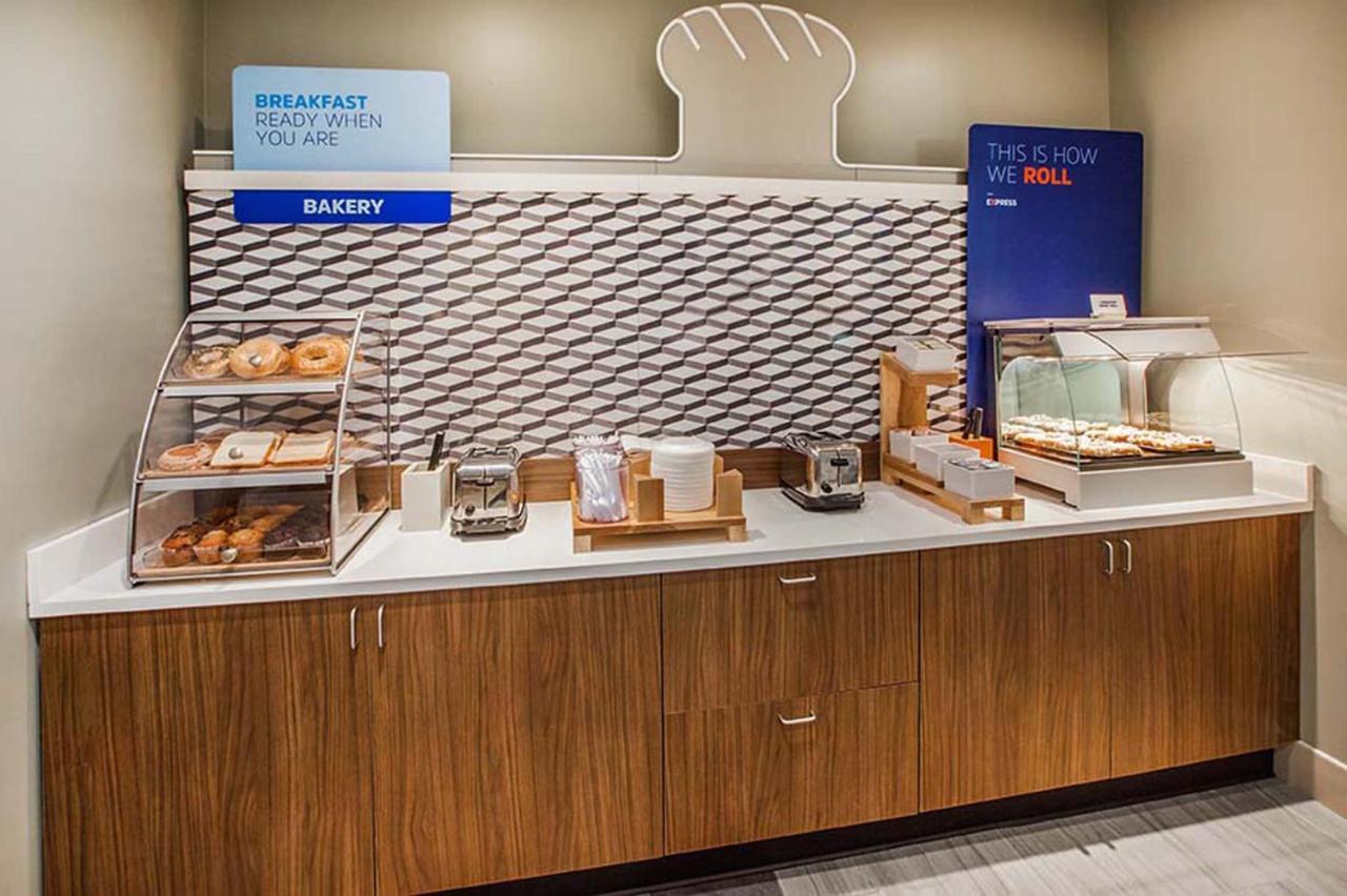 Holiday Inn Express & Suites Klamath Falls Central By Ihg Dış mekan fotoğraf